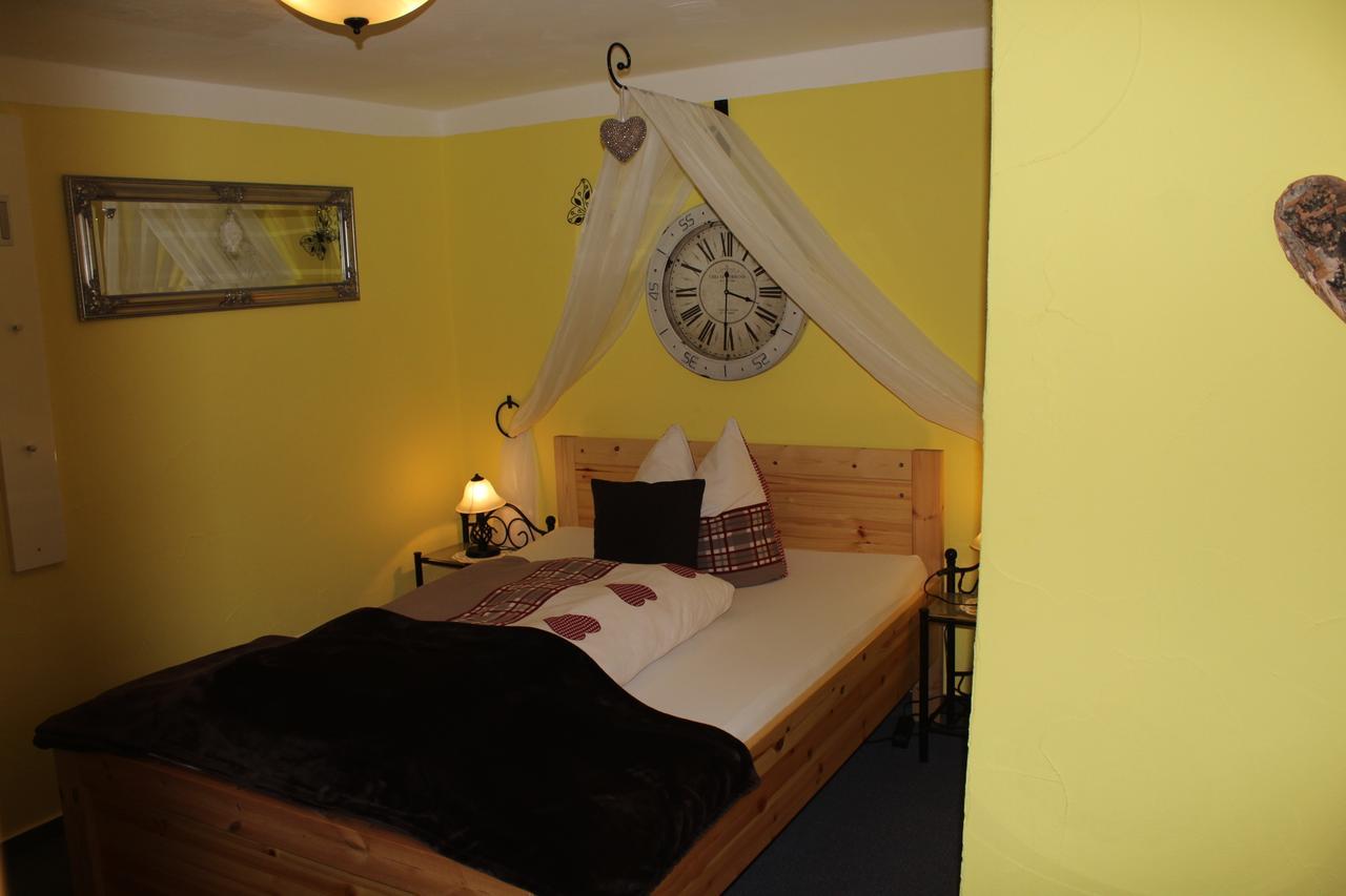 Hildfelder Stuebchen Hotel วินเทอร์แบร์ก ภายนอก รูปภาพ